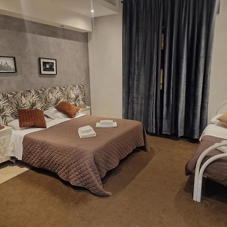 Roma Story 2 Hotel Ngoại thất bức ảnh