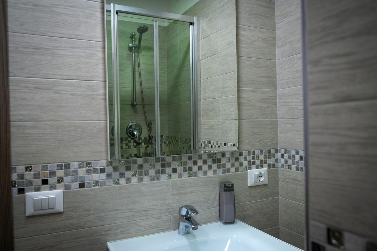 Roma Story 2 Hotel Ngoại thất bức ảnh